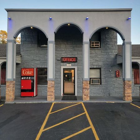 Snow White - Richmond South Bellwood Exterior foto